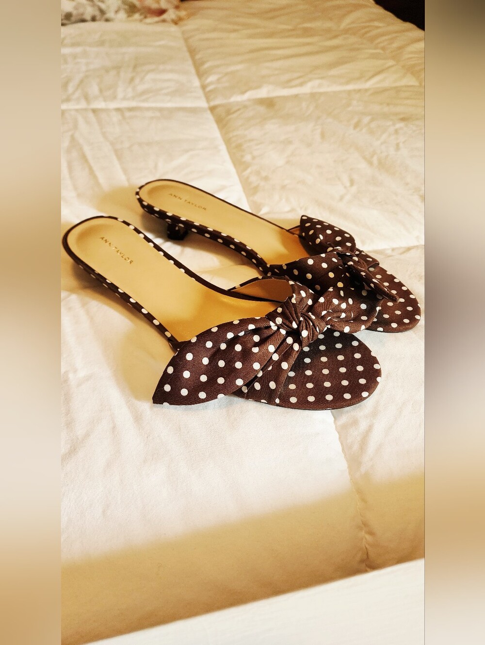 Ann Taylor Polka Dot Knotted Slide Heels